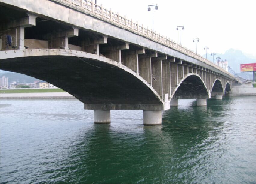 張家界市區(qū)觀音澧水大橋